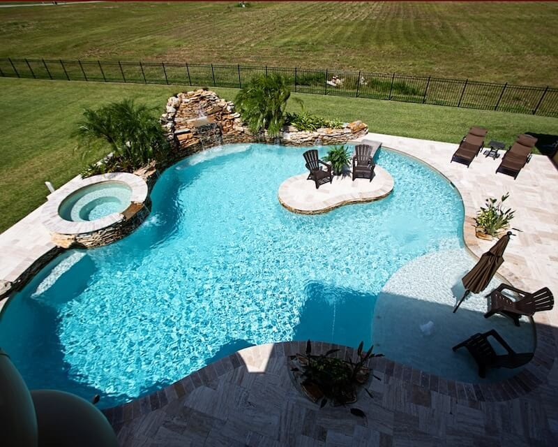 015 - Freeform Island Pool and Spa Overview