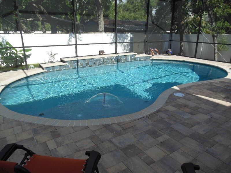 018 - Freeform Pool with Fountain on Sunshelf