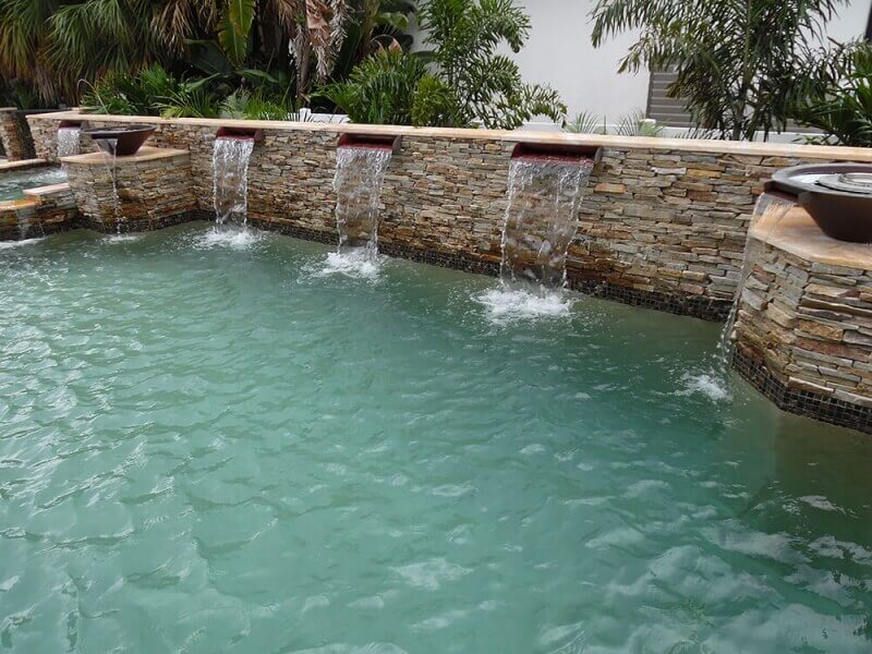 424 - Raised Scuppers and Water Bowls