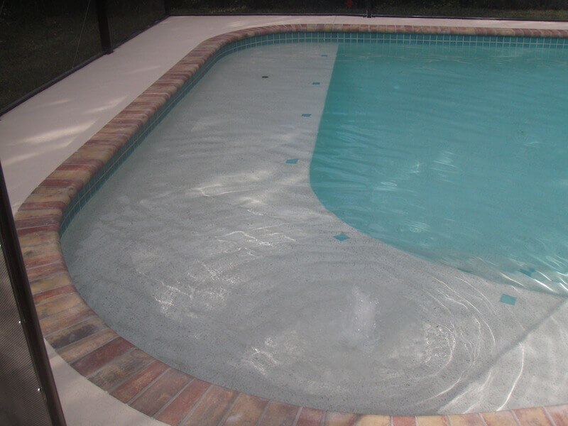 040 - Long Sunshelf with Bubbler