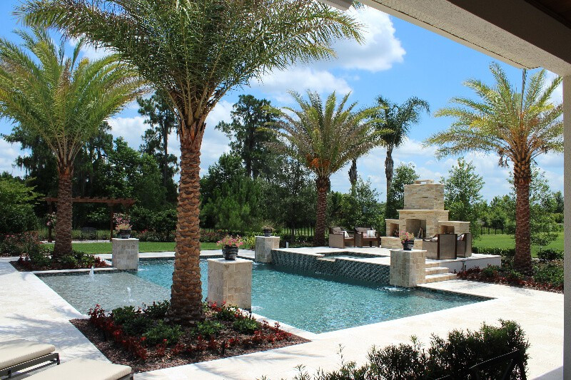 019 - Classic Pool and Spa with Sunshelf and Bubblers