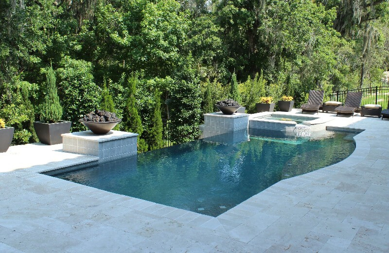 024 - Classic Infinity Pool