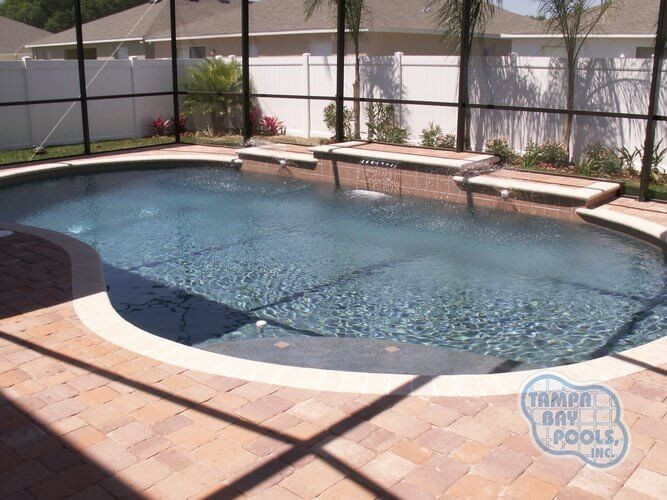 086 - Freeform Pool with Raised Sheer Descents