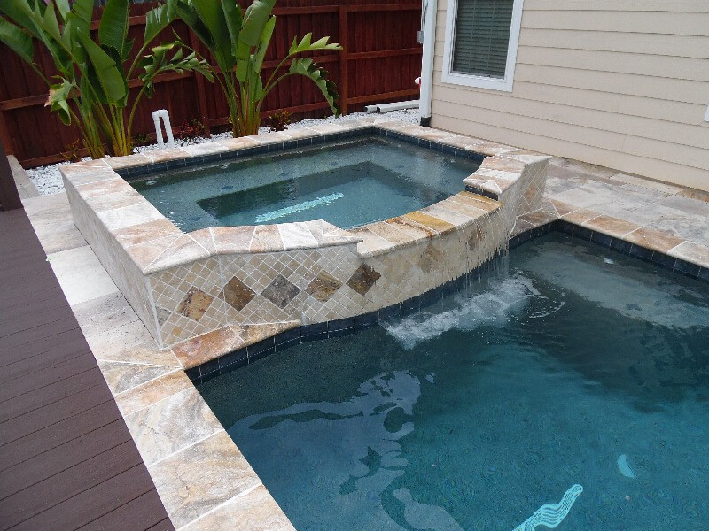 307 - Raised Spillway Spa