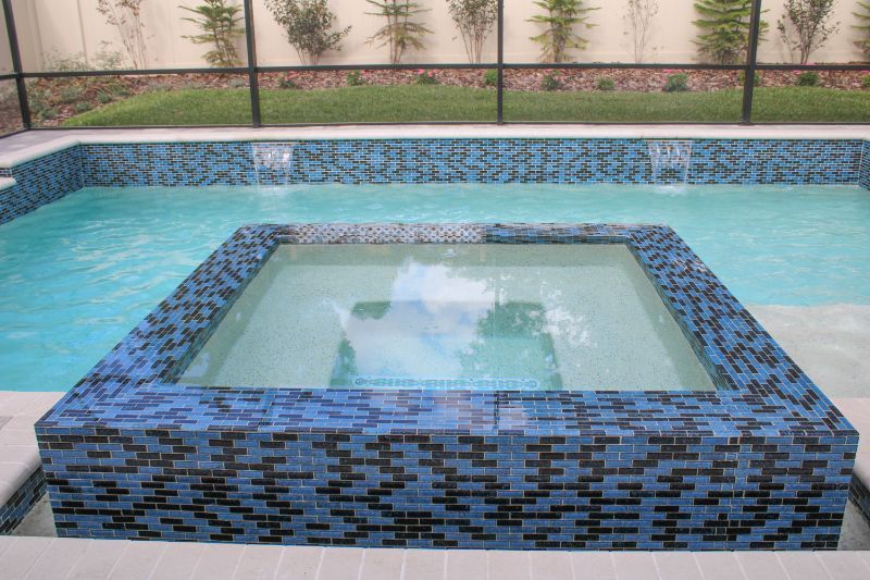 Geometric raised spa