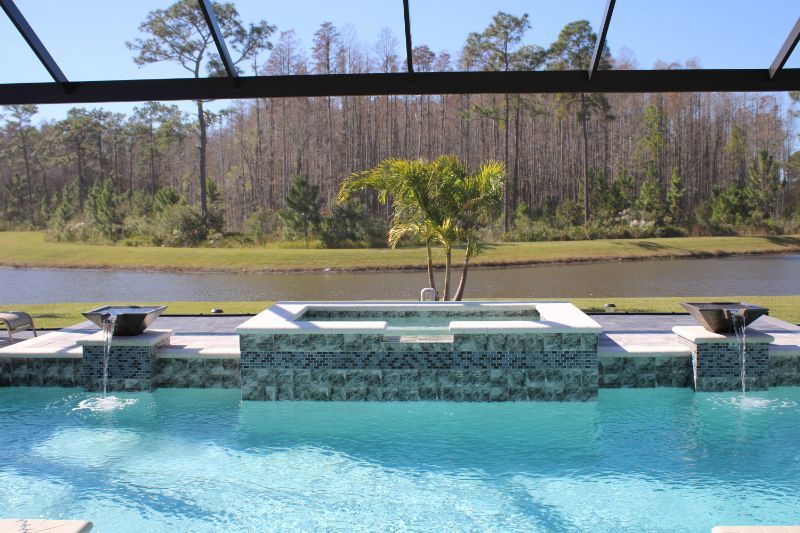 Geometric raised spa