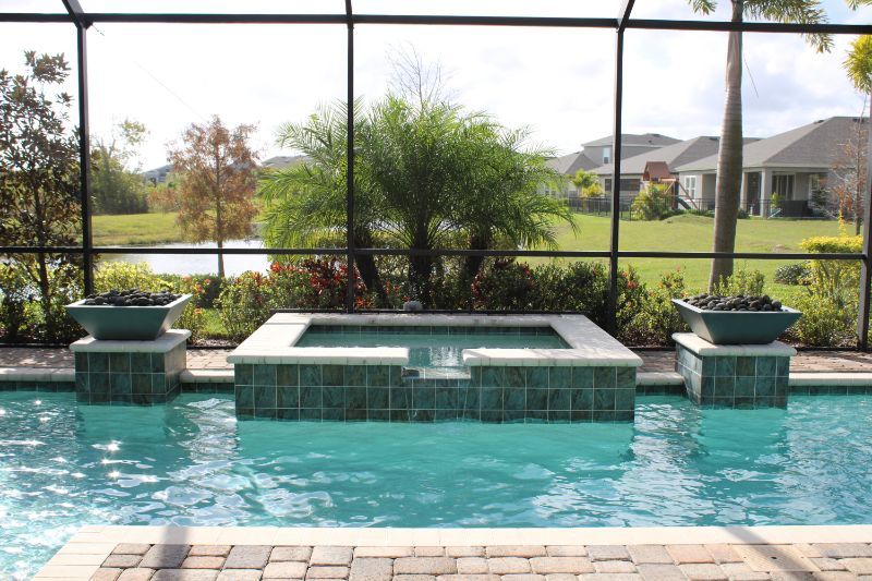 Geometric raised spa