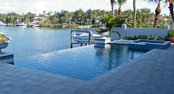 When It Comes to the Right Pool Builder, Don’t Settle for Less