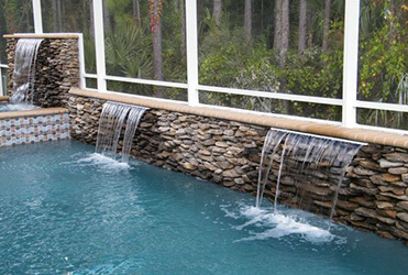 The Perfect Water Features For Pools of Different Sizes